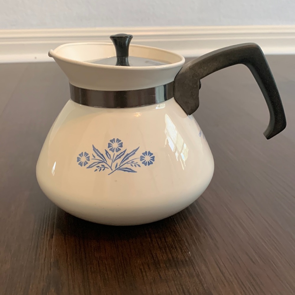 CORNING WARE TEAPOT BLUE CORNFLOWER 6 CUP WITH LID